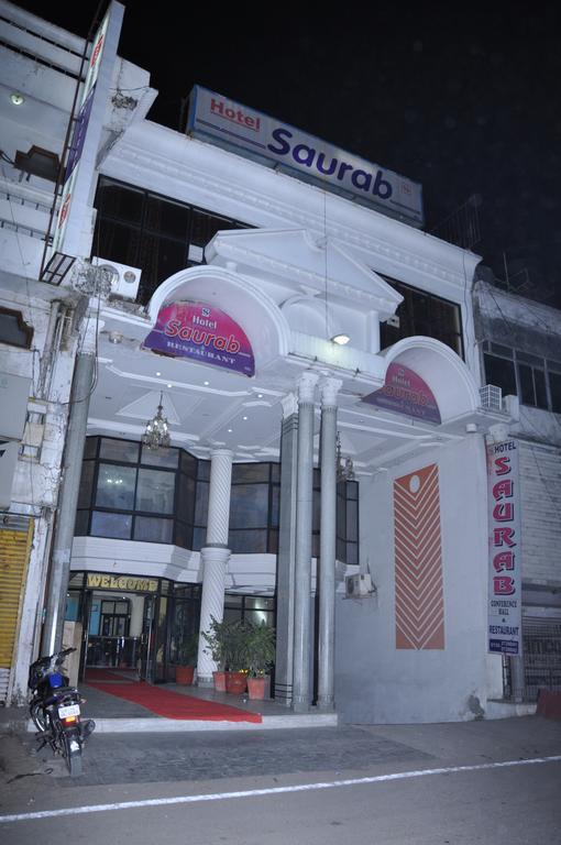 Hotel Saurab Dehradun Extérieur photo